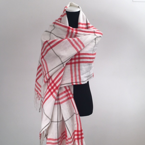✅ SOLD Oversized Wool Scarf or Wrap Cream/Red/Grey - Picture 2 of 6
